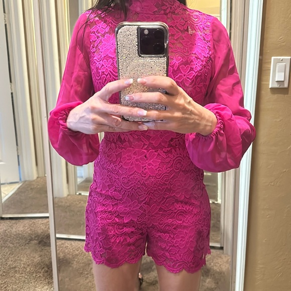 Women’s Bebe Rosa Lace Romper with Contrast Sleeves. - Picture 1 of 6